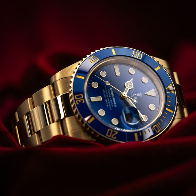 Rolex Submariner 126618 LB Image 4